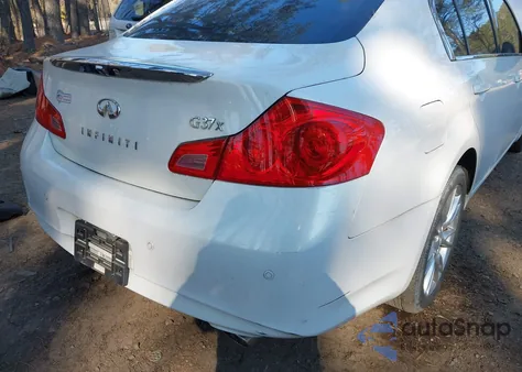 2011 Infiniti G37X z USA, uszkodzony, nr VIN JN1CV6AR4BM404092